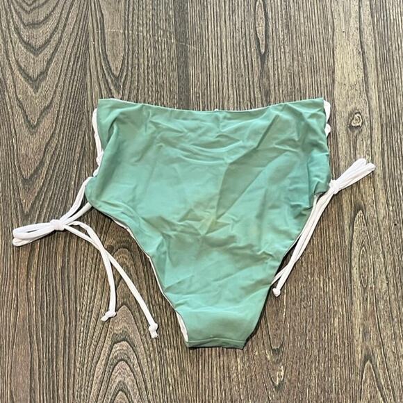 NWOT Jacque Designs Bathing Suit Bikini Bottom Side Lace High Waist Green S - Picture 3 of 4